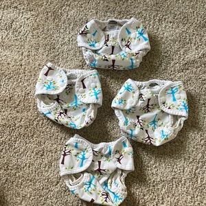Set of 4 Thirsties Cloth Diaper Covers